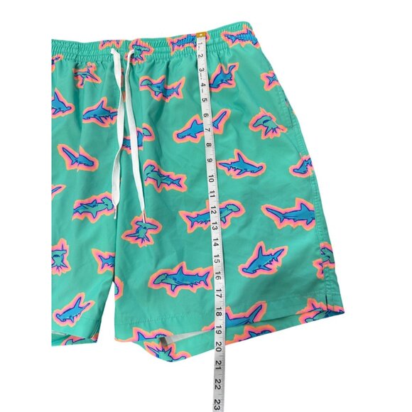 Chubbies 7" Swim Shorts Trucks Shark Print Green Mens XXL - Picture 5 of 6